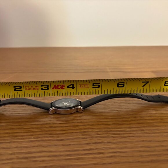 Anne Klein beautiful Black wrist watch for any occasion - Picture 9 of 9